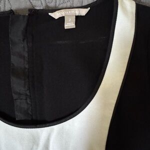 Banana Republic size 2 B&W